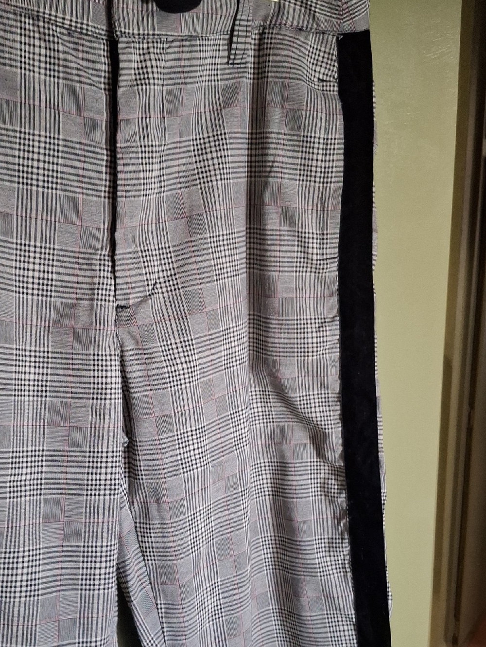 Urban Outfitters Plaid Drawstring Side-Stripe Women's Pants - Black/Gray - Picture 2 of 4